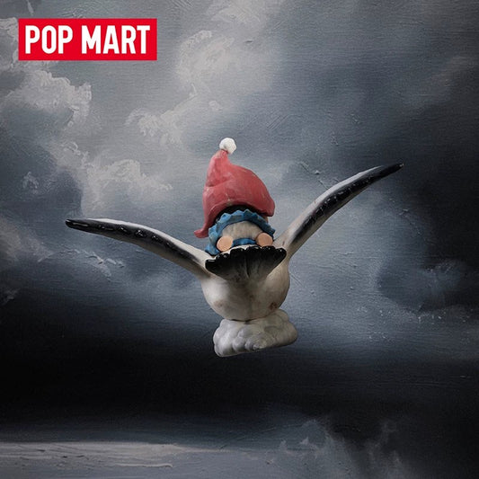POPMART Hirono Entre las nubes, figura de pájaro volador decorativa