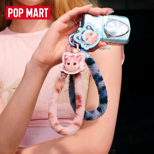 POPMART CRYBABY, colgante para teléfono de la serie Leopardos y Gatitos, caja sorpresa y accesorios