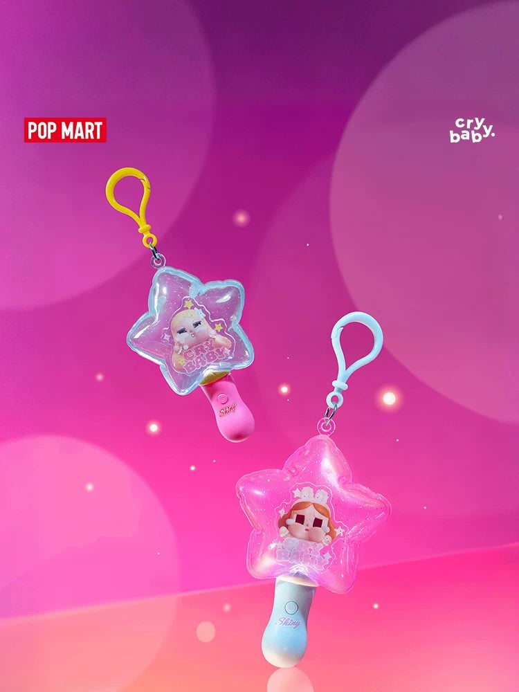 POPMART CRYBABY SHINY SHINY ซีรีส์พวงกุญแจเรืองแสงแบบสุ่ม