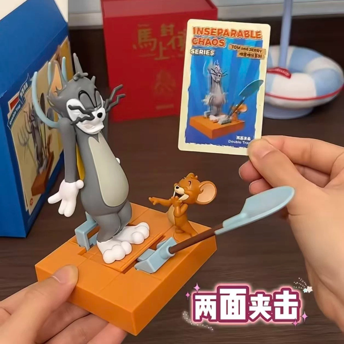 Dòng Hỗn loạn không thể tách rời TOM and JERRY