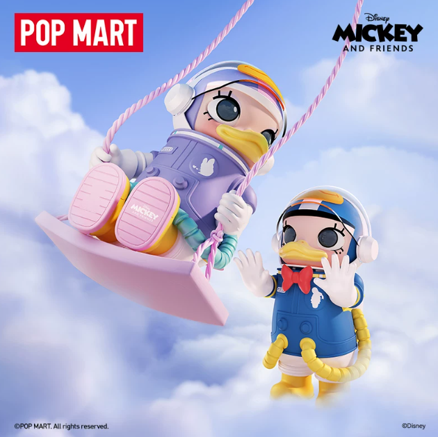 POPMART MEGA SPACE MOLLY 400%: مجسم دمية دونالد داك