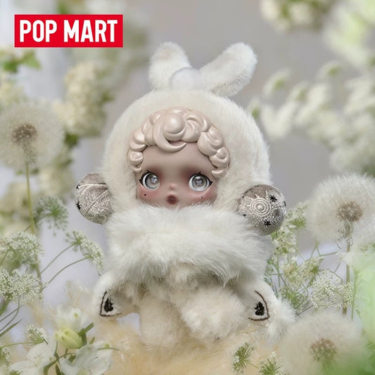 POPMART泡泡玛特SKULLPANDA光織園毛絨公仔掛件盲盒