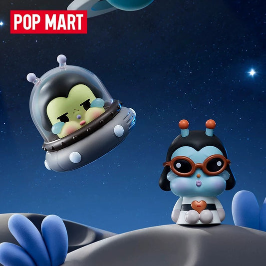 POPMART 泡泡瑪特 CRYBABY 出走的月亮坐坐系列手辦盲盒擺件