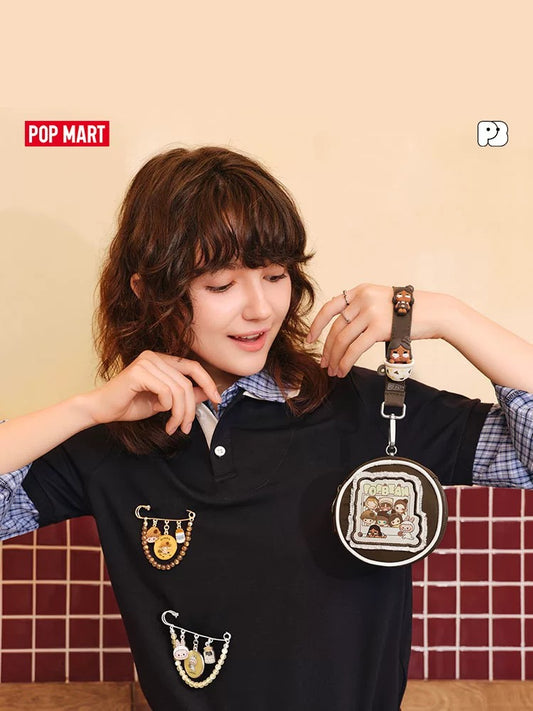 Productos periféricos de la serie Fábrica de Café Bubble de POPMART: bolso de mano con agujero