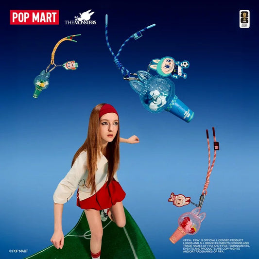 POPMART泡泡瑪特THE MONSTERS × FIFA迷你掛件燈盲盒