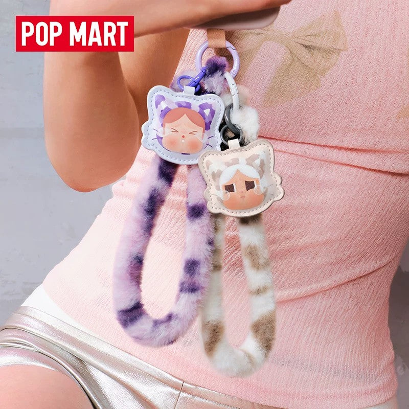 POPMART泡泡玛特CRYBABY豹豹猫猫系列手机挂绳盲盒周边